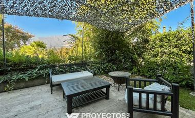 Casa en arriendo de 5 dorm. en Las Condes