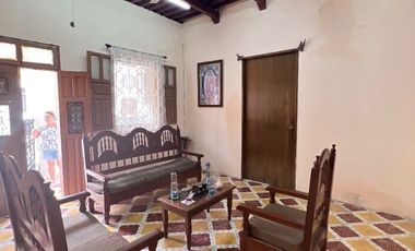 Casa dentro de la Ciudad Amurallada