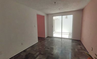 CASA EN VENTA CON LOCAL COMERCIAL EN ESQUINA FRACC. REFORMA VERACRUZ,VER.