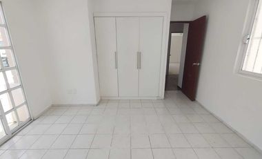 CASA EN VENTA CON LOCAL COMERCIAL EN ESQUINA FRACC. REFORMA VERACRUZ,VER.