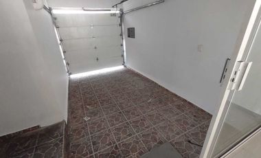 CASA EN VENTA CON LOCAL COMERCIAL EN ESQUINA FRACC. REFORMA VERACRUZ,VER.