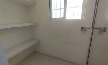 CASA EN VENTA CON LOCAL COMERCIAL EN ESQUINA FRACC. REFORMA VERACRUZ,VER.