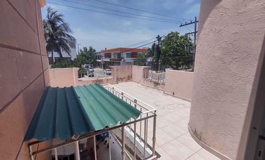 CASA EN VENTA CON LOCAL COMERCIAL EN ESQUINA FRACC. REFORMA VERACRUZ,VER.