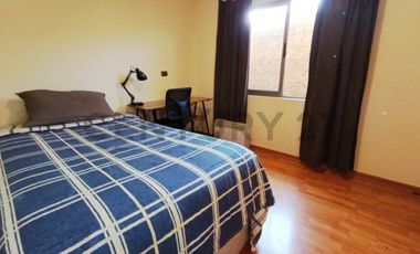 Se Vende casa con amplio terreno, Rojas Magallanes, La Florida