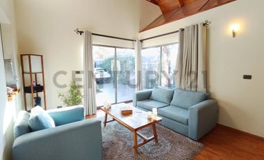 Se Vende casa con amplio terreno, Rojas Magallanes, La Florida