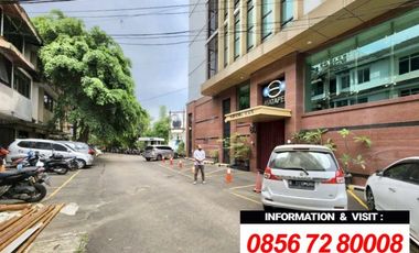 DIJUAL GEDUNG KOMERSIAL di Jl KEBAYORAN BARU / PAKUBUWONO, JAKSEL