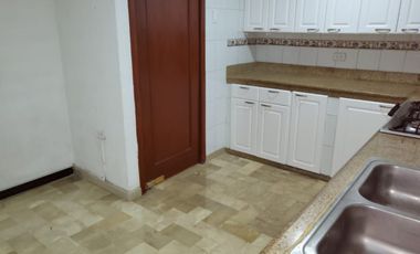 Casa de alquiler en la Urb. Saint Gallen, sector City Mall.