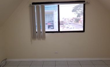 Casa de alquiler en la Urb. Saint Gallen, sector City Mall.