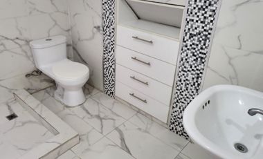 Casa de alquiler en la Urb. Saint Gallen, sector City Mall.