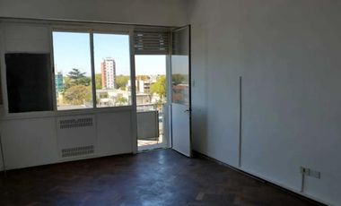 Departamento venta - 2 dormitorios - 1 baño - 50mts2 totales - Lomas De Zamora