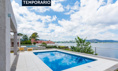 Casas en complejo con costa al lago