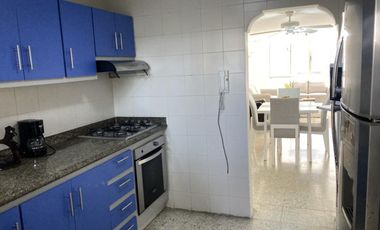 apartamento en arriendo en el golf. Cod A102253