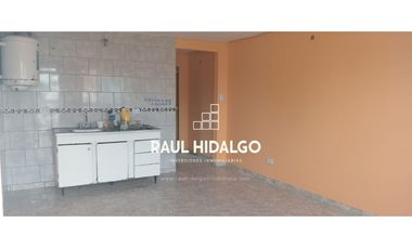 PH DE 2 AMBIENTES CON PATIO EN FELIX U. CAMET