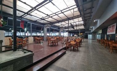 Se Vende Negocio Operativo de Bar Restaurante en la 12 de Octubre