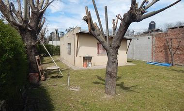 CASA EN VENTA - Zona centro - Marcos Paz