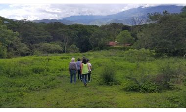 Lote en ubicación estratégica