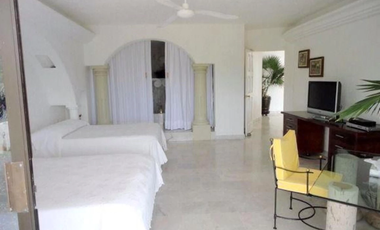 CASA RESIDENCIAL, FRACC. LAS BRISAS EN ACAPULCO