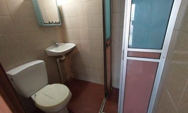 MONOAMBIENTE EN BUENA ZONA RESIDENCIAL.