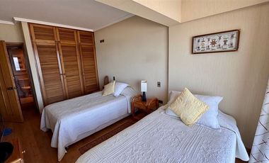 Primera vista al mar, 4dorm.3 baños terraza, estacionamiento