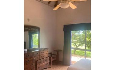 RENTO VILLA EN FARALLON