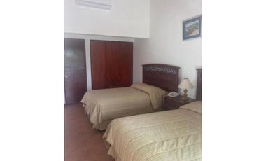 RENTO VILLA EN FARALLON