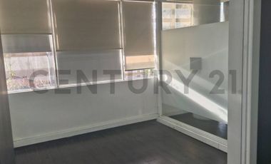 Arriendo Amplia oficina en Centro de Concepción