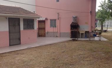 Casa en venta - 2 dormitorios 2 baños - patio - 400 mts2 - San Clemente Del Tuyú