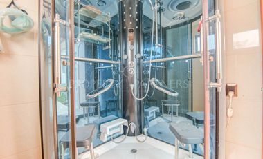 Se vende casa en cercanías metro rojas Magallanescon un gran terreno, pisci