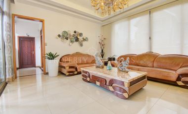 Se vende casa en cercanías metro rojas Magallanescon un gran terreno, pisci