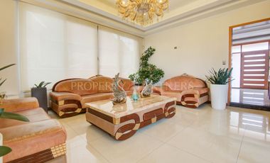 Se vende casa en cercanías metro rojas Magallanescon un gran terreno, pisci