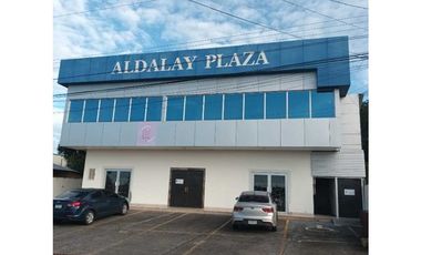 ALQUILO Y VENDO LOCAL EN LA CHORRERA BARRIO BALBOA 250MTS