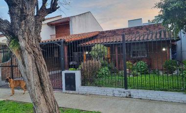 Casa en venta en Parque Johnston