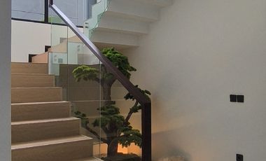 Rumah Mewah KBP Brand New Rancangan Arsitek Ternama