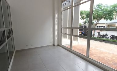 apartamento en arriendo en conjunto residencial eco santa cruz piso 10. Cod A14043