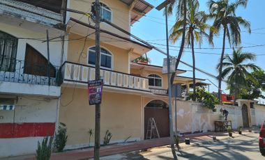 EN VENTA CASA EN ACAPULCO PIE DE LA CUESTA CERCA DEL MAR Y LA LAGUNA