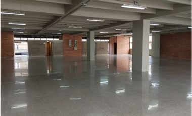 LOCAL EN ARRIENDO UBICADO EN EL SECTOR SANTAFE