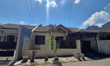 Rumah Disewakan Babatan Mukti Surabaya KT