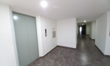 apartaestudio en arriendo en edificio frontera piso 9. Cod A13642