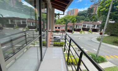 casa en arriendo en cumbres. Cod A776451