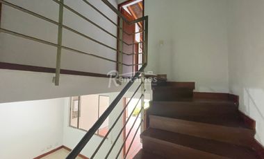 casa en arriendo en cumbres. Cod A776451
