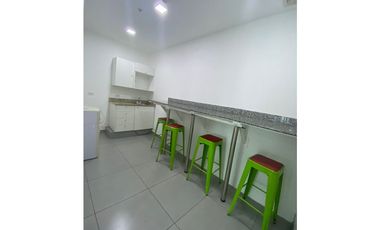 ALQUILER OFICINA AMOBLADA PUNTA PACIFICA