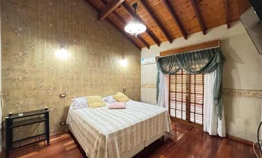 Chalet en venta en Villa Luzuriaga