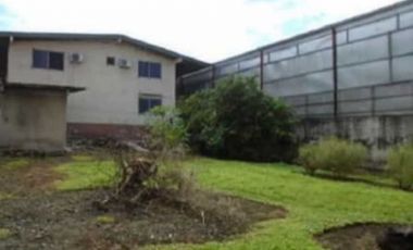 SE VENDE CASA SEPARADA EN 3 UNIDADES, RIO ABAJO DE 800M2