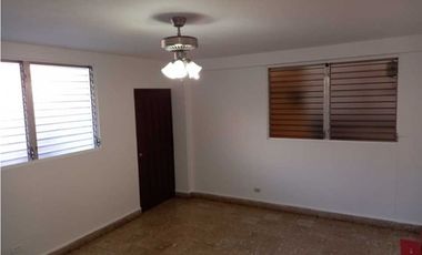 SE VENDE CASA SEPARADA EN 3 UNIDADES, RIO ABAJO DE 800M2