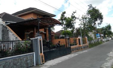 Rumah Murah Minimalis Tanah Luas Pinggir Jalan Di Palagan Km. 8
