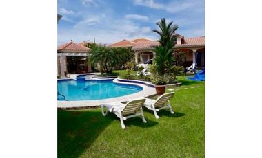 CASA EN CONDADO DEL REY CON PISCINA Y 6 RECAMARAS + CBS