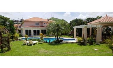 CASA EN CONDADO DEL REY CON PISCINA Y 6 RECAMARAS + CBS