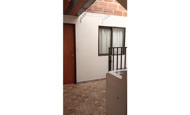 VENTA APARTAMENTO 99 mts2 EL CARMEN DE VIBORAL SECTOR CENTRO
