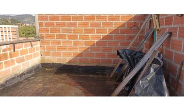 VENTA APARTAMENTO 99 mts2 EL CARMEN DE VIBORAL SECTOR CENTRO