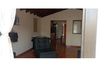 VENTA APARTAMENTO 99 mts2 EL CARMEN DE VIBORAL SECTOR CENTRO